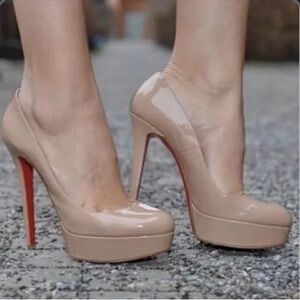 Christian Louboutin Bianca 140 Nude Patent Heels 40